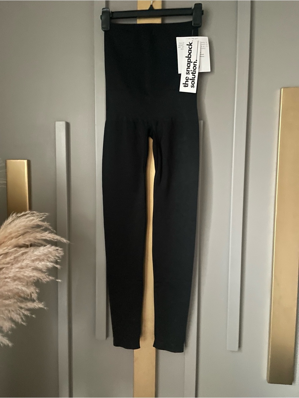 The Snapback Solution High-Waist Shaping Leggings - Black